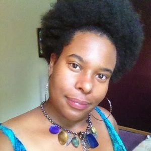 Meet your Posher, Joi